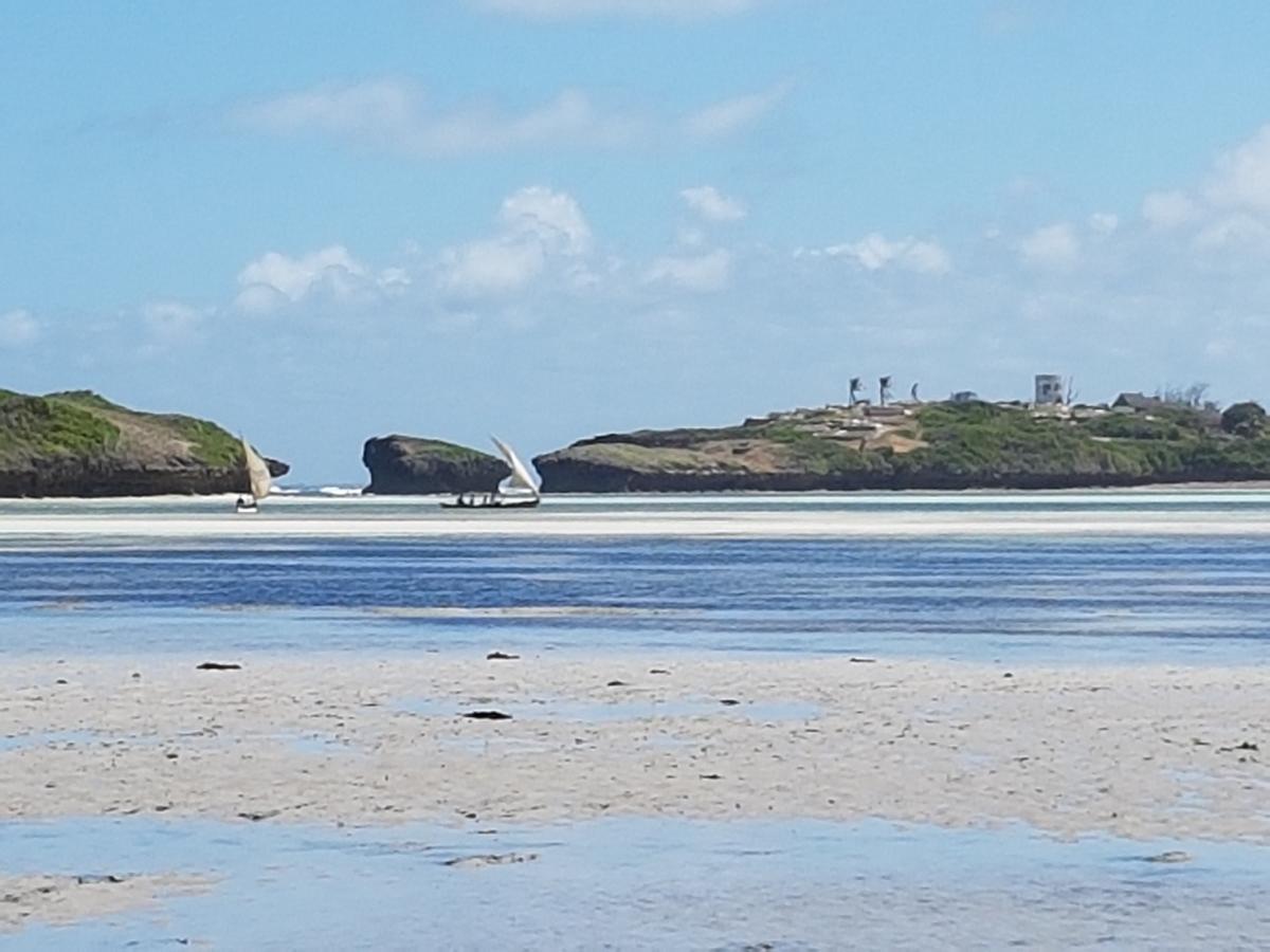 Nyumba Ya Afrika Bed & Breakfast Watamu Bagian luar foto