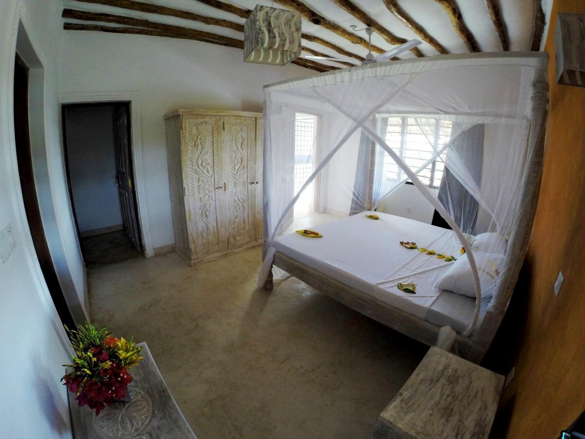 Nyumba Ya Afrika Bed & Breakfast Watamu Bagian luar foto