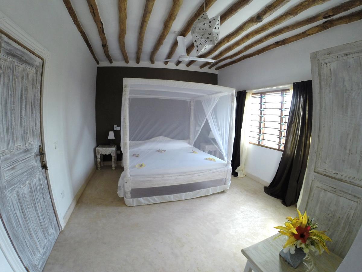 Nyumba Ya Afrika Bed & Breakfast Watamu Bagian luar foto