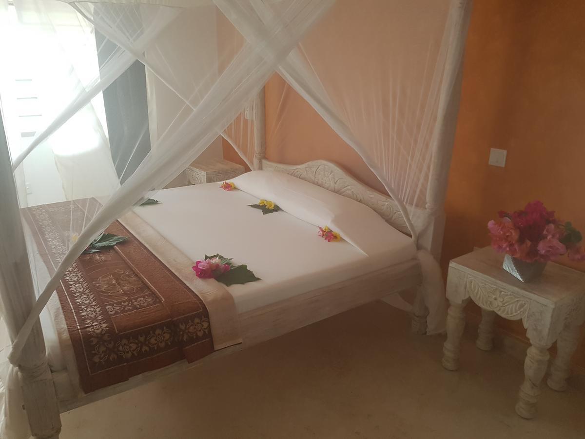 Nyumba Ya Afrika Bed & Breakfast Watamu Bagian luar foto