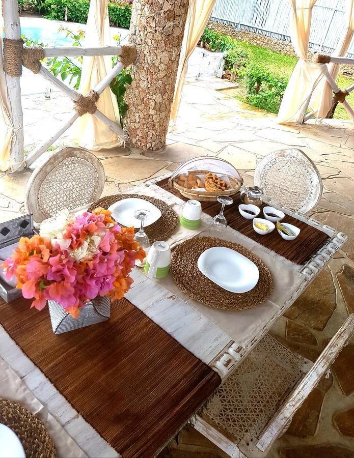 Nyumba Ya Afrika Bed & Breakfast Watamu Bagian luar foto