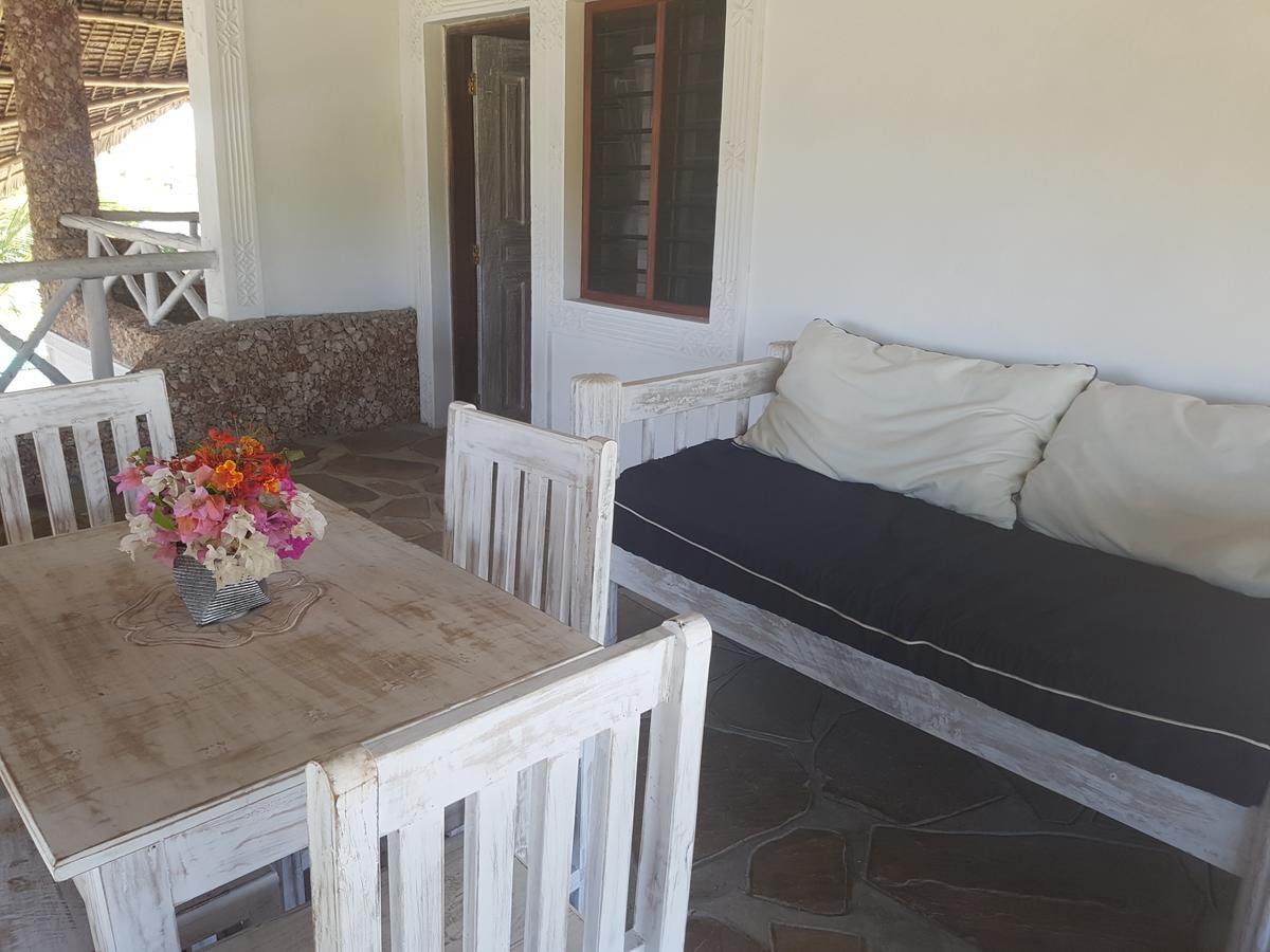 Nyumba Ya Afrika Bed & Breakfast Watamu Bagian luar foto