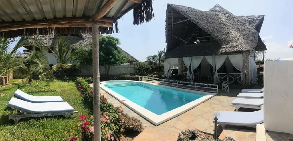 Nyumba Ya Afrika Bed & Breakfast Watamu Bagian luar foto